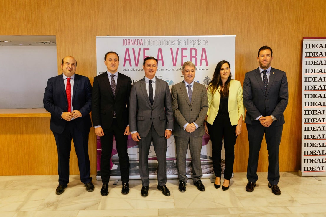 La jornada del AVE en Vera, en fotos