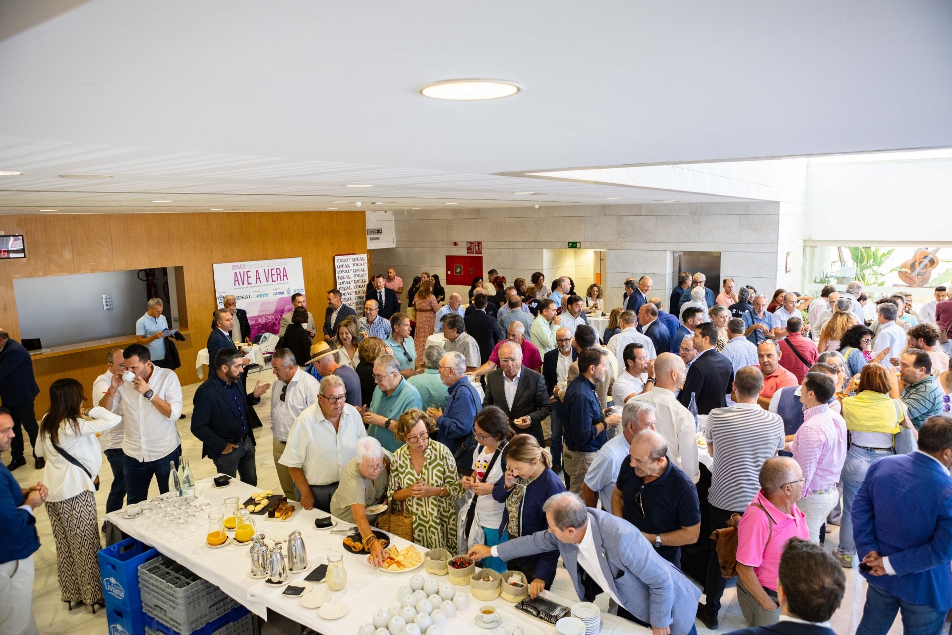 La jornada del AVE en Vera, en fotos