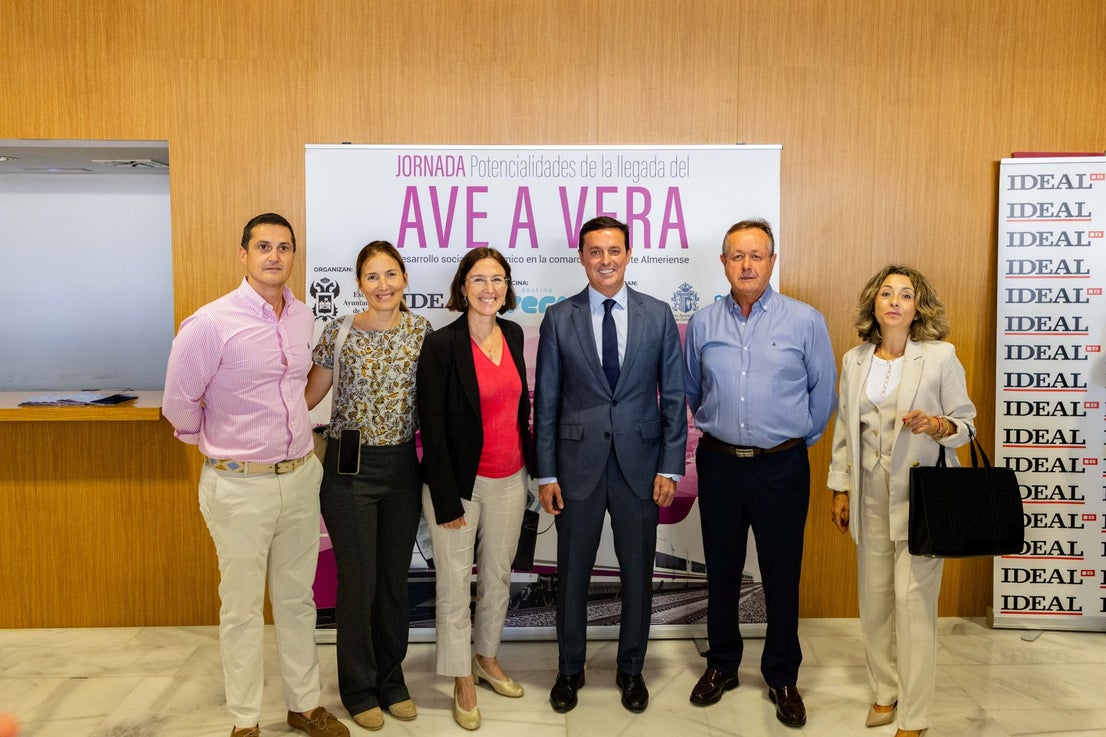 La jornada del AVE en Vera, en fotos