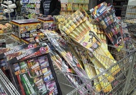 Fuegos purificadores para iluminar Níjar en el Día de los Chisperos