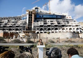 El PP denuncia «deslealtad institucional» sobre El Algarrobico de Montero, que busca «guerra» con la Junta de Andalucía