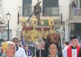 Emotivo Viernes Santo en Vera