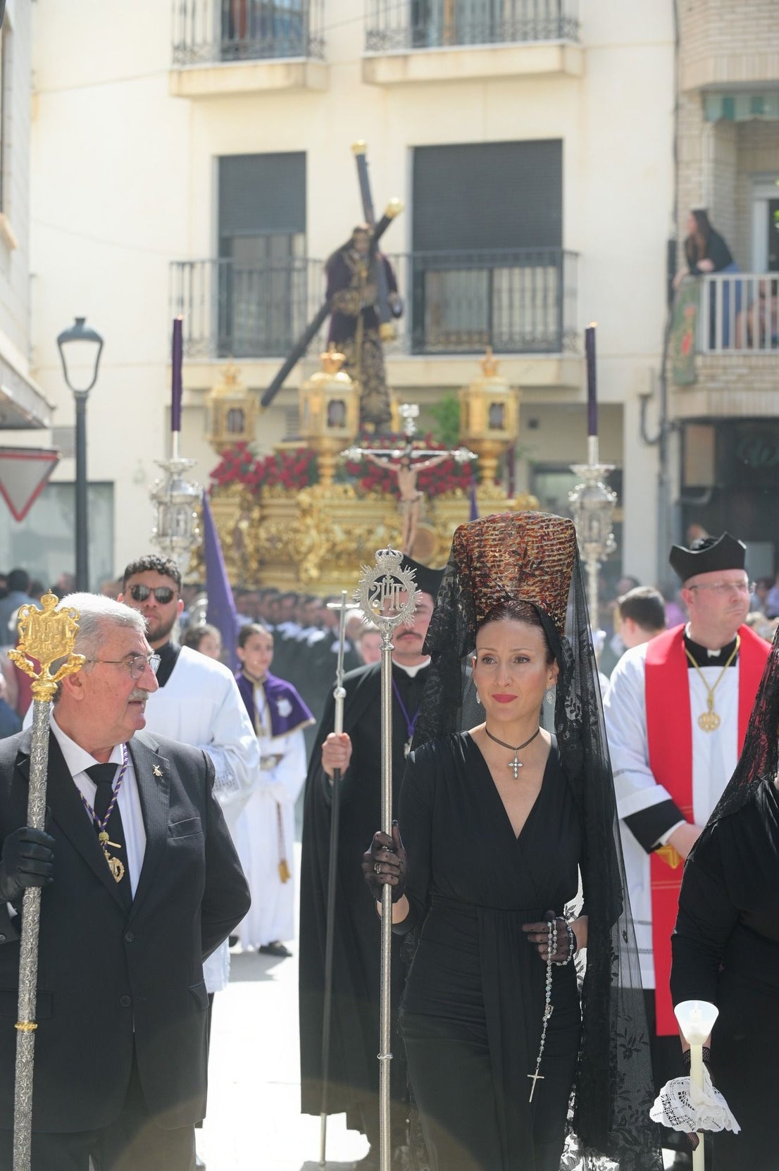 Emotivo Viernes Santo en Vera