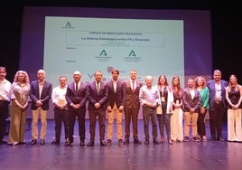 Huércal Overa celebra una jornada para orientar al alumnado sobre la rama industrial y energética