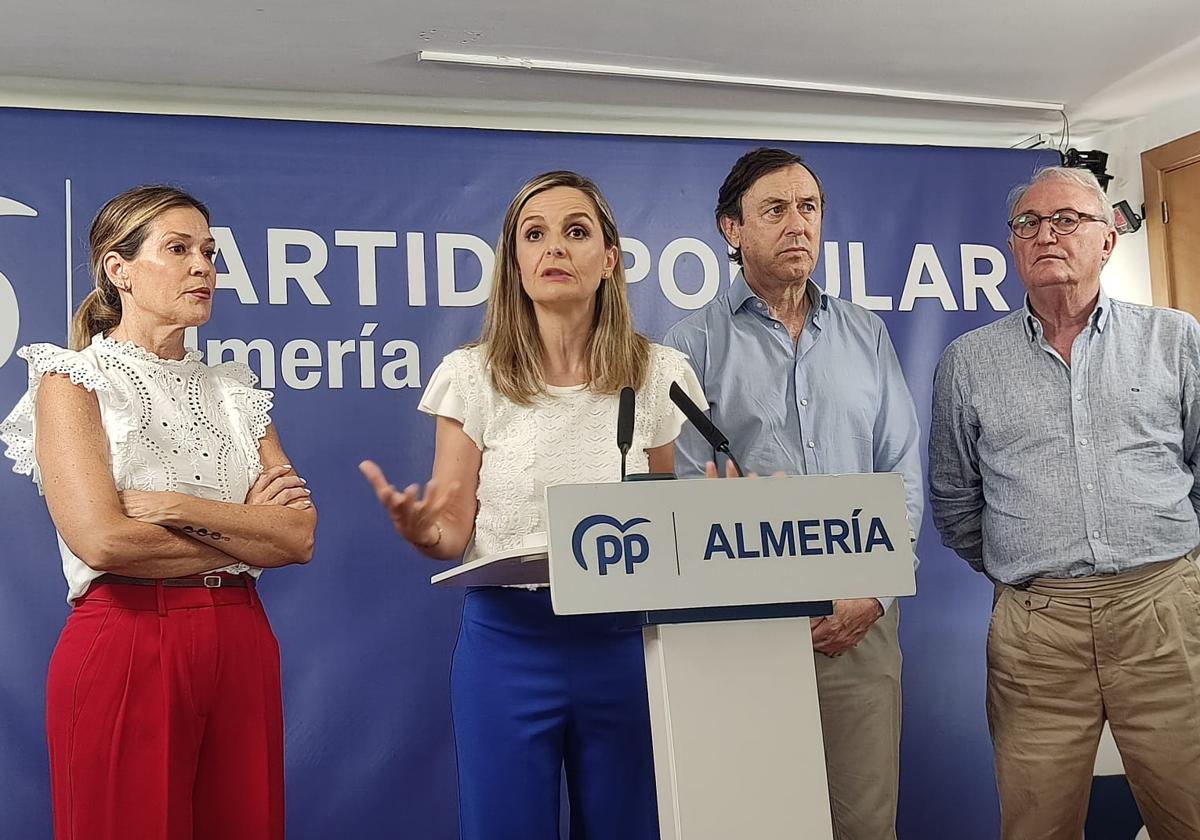 El PP denuncia que el PSOE «condena» al Levante almeriense a no tener una gota de agua hasta 2027