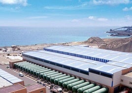 Carboneras rechaza la planta solar de la desaladora en suelo industrial: «Sería un desastre social y económico»