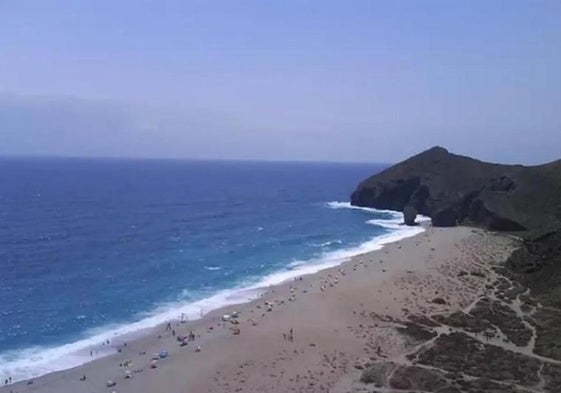 Vista de la playa de los Muertos.