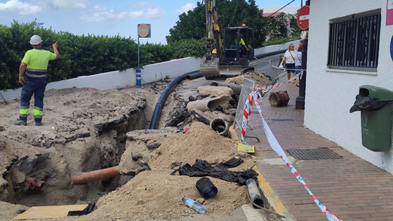 Ecologistas en Acción denuncia el uso de amianto en una obra pública de Mojácar