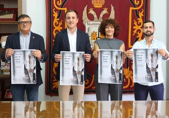 Vera acoge el teatro benéfico «La Reina que no quiso reinar» a favor de la Archicofradía de Jesús Nazareno