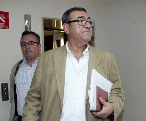 José Antonio Visiedo releva este sábado a Arturo Grima como alcalde de Turre para cumplir el pacto de gobierno