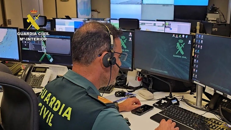 Detenido un hombre encapuchado tras cometer un atraco a punta de pistola en un local de Pulpí