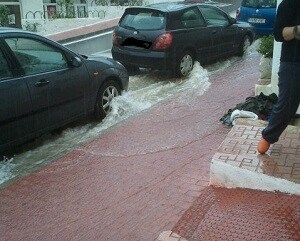 El PSOE mojaquero denuncia los daños de las lluvias en el barrio de La Fuente