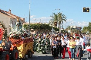 Cerca de tres mil pulpileños, acompañaron a la Virgen de La Fuente en la Romería celebrada ayer en la pedanía de Pulpí