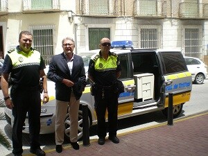 Cuevas cuenta con un nuevo vehículo para la policía local