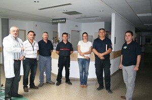 Los bomberos del Levante Almeriense visitan las instalaciones del Hospital La Inmaculada de Huércal-Overa