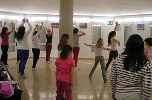 Los jóvenes de Pulpí podrán aprender a bailar FUNKY, HIP HOP  Y MÚSICA DANCE, en la semana intensiva de danza