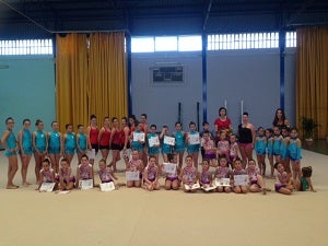 Clausura del curso de la Escuela Municipal de Gimnasia Rítmica de Cuevas