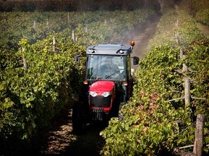 Los agricultores de Pulpí, podrán acogerse al plan de ayudas para la renovación del parque de maquinarias agrícola