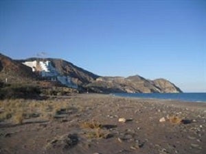 TSJA da a la Junta la propiedad del suelo del hotel de El Algarrobico