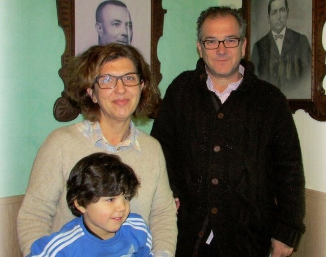 70 años y, siempre, 'al pie del cañón'