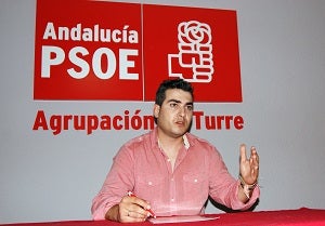 Pedro González, nuevo concejal socialista en el Ayuntamiento de Turre tras la renuncia de María Isabel Rodríguez