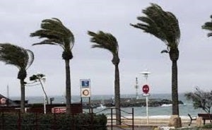 Protección Civil y Emergencias informa de la previsión de lluvia y viento para el fin de semana