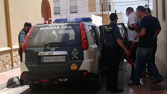 Desmantelado un punto de venta de droga cercano a un colegio en Garrucha