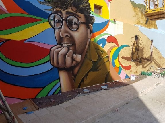 John Lennon se queda en Carboneras para siempre