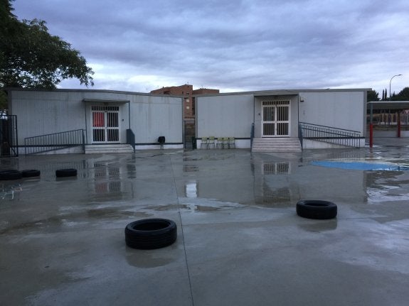 Aulas prefabricadas del colegio San José de Calasanz en Huércal-Overa.