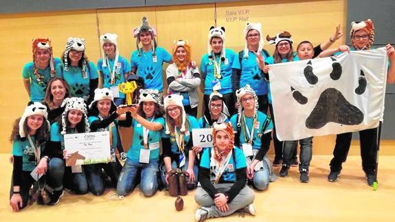 Los jóvenes de ‘Paws’ de Vera buscan financiación para ir a la final de ‘Lego’