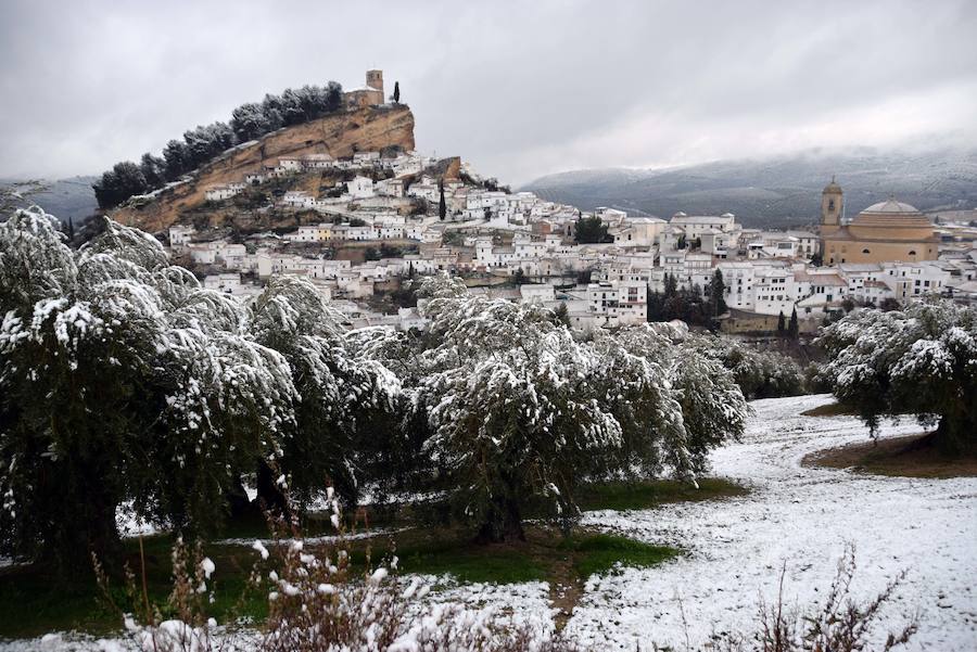 El Poniente se tiñe de blanco 