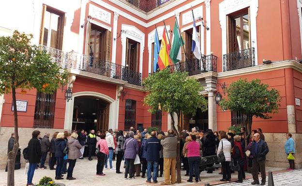 Loja muestra su repulsa hacia el asesinato del pequeño Gabriel Cruz