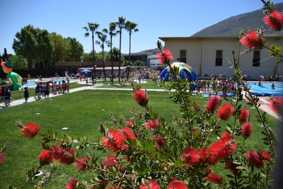 Comienzan cinco días de diversión para escolares y familias en la Ciudad Deportiva de la Joya.