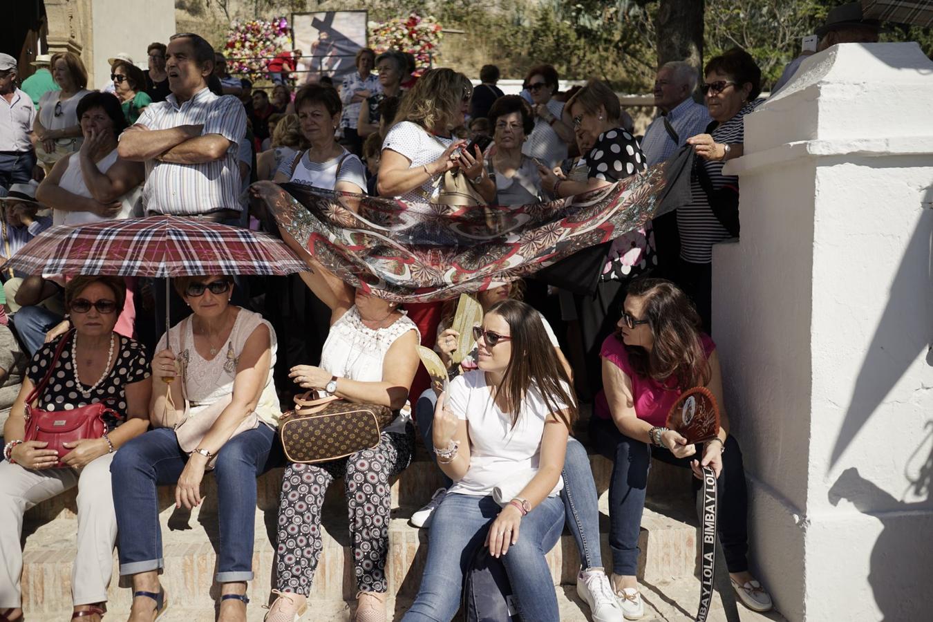 La devoción y costumbre en torno a este lienzo religioso concentra en Moclín a numerosos visitantes en una de las romerías más antiguas y multitudinarias de Andalucía