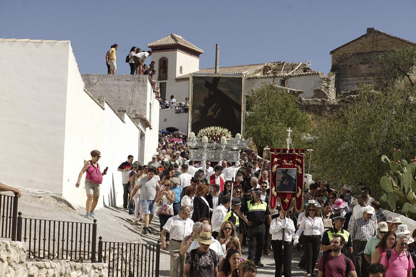 La devoción y costumbre en torno a este lienzo religioso concentra en Moclín a numerosos visitantes en una de las romerías más antiguas y multitudinarias de Andalucía