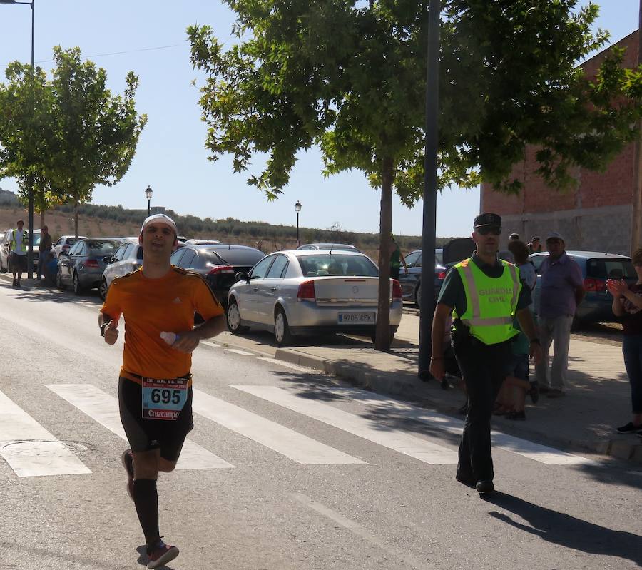 En la penúltima carrera del circuito provincial se han impuesto Cesáreo Ceballos -del Todo Suma- y Mª Dolores Arias -del Bikila-