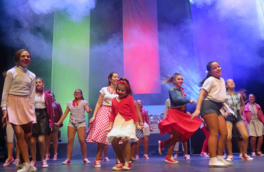 Fotos: II Gala &#039;Playback&#039; de Loja, a beneficio de la AECC