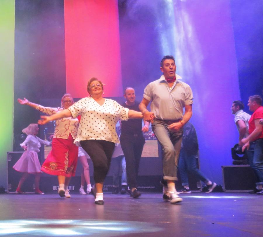 Fotos: II Gala &#039;Playback&#039; de Loja, a beneficio de la AECC