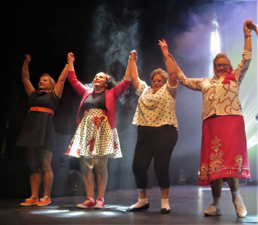 Fotos: II Gala &#039;Playback&#039; de Loja, a beneficio de la AECC