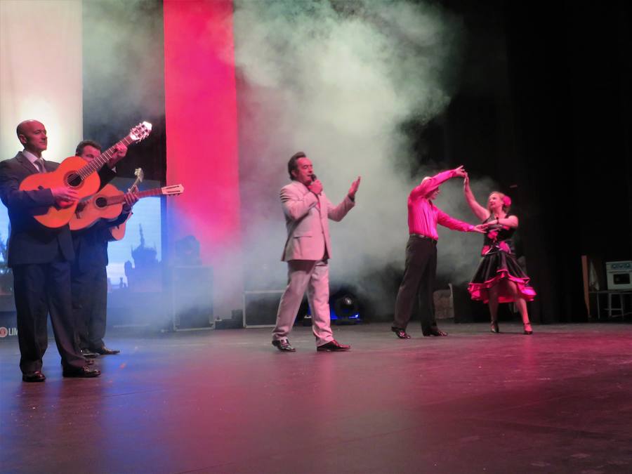 Fotos: II Gala &#039;Playback&#039; de Loja, a beneficio de la AECC