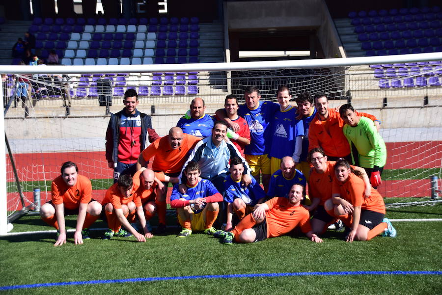 Fotos: Derbi de campeones en el Poniente