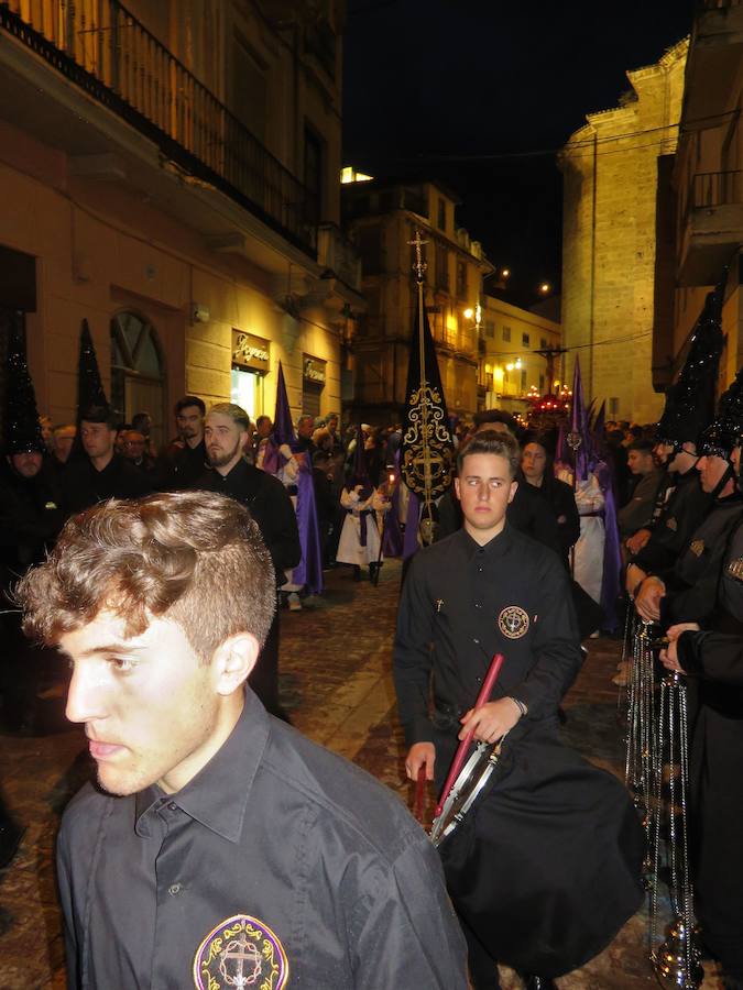 Así fue la noche del Viernes Santo lojeño. 