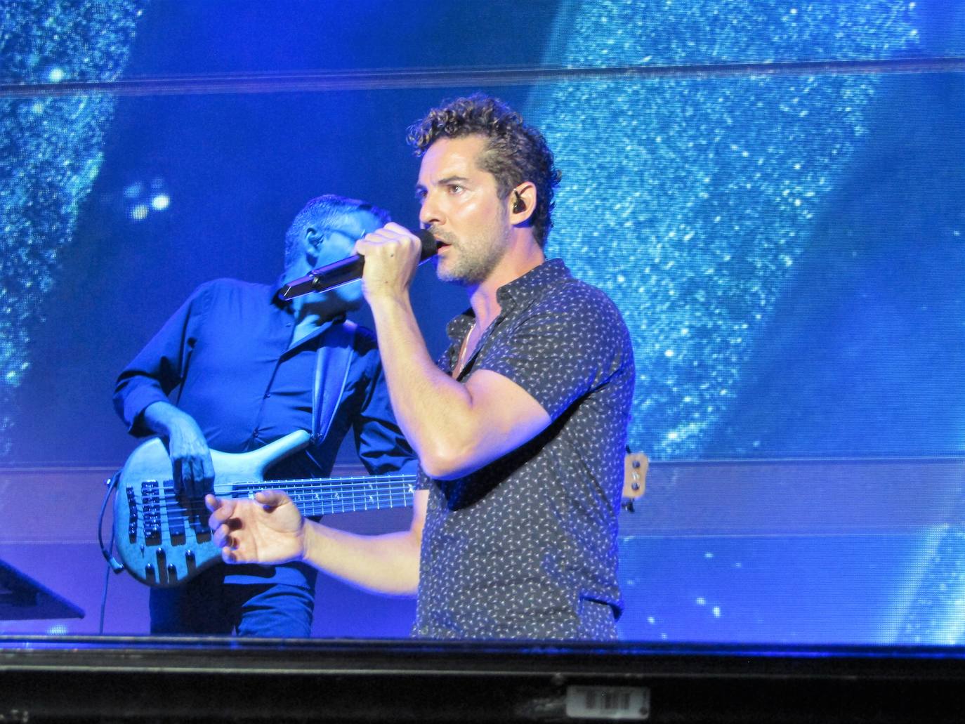 Fotos: 15.000 personas &#039;vibran&#039; en Loja con Bisbal