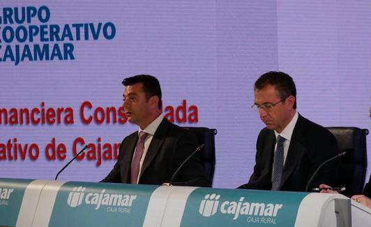 El director general, Francisco González, dio las principales cifras de las cuentas. 