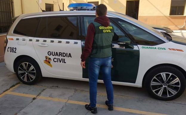 Detenidos cuatro menores por robo con violencia en Roquetas