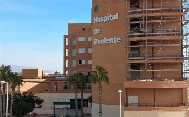 Heridas cuatro mujeres y un hombre tras sufrir un accidente de tráfico en La Mojonera