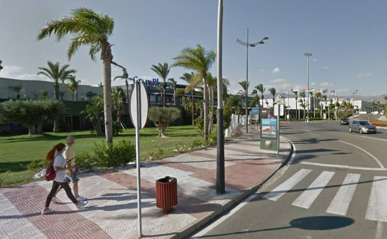 Suceso en Almería | Tráfico | Un herido en un nuevo atropello en la carretera de Alicún de Roquetas