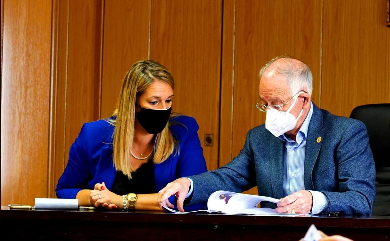 Ayuntamiento y Junta crean una comisión de seguimiento de las obras del hospital