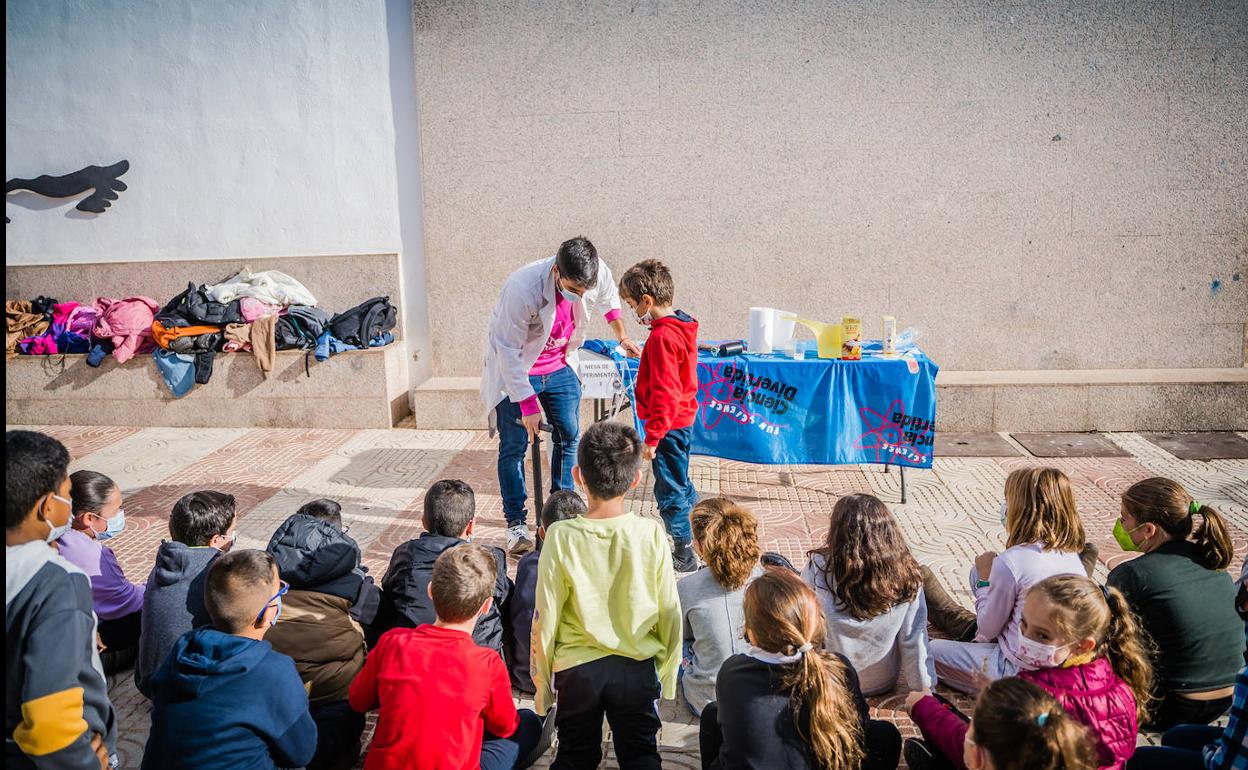 Roquetas quiere ser reconocida como Ciudad Amiga de la Infancia de Unicef