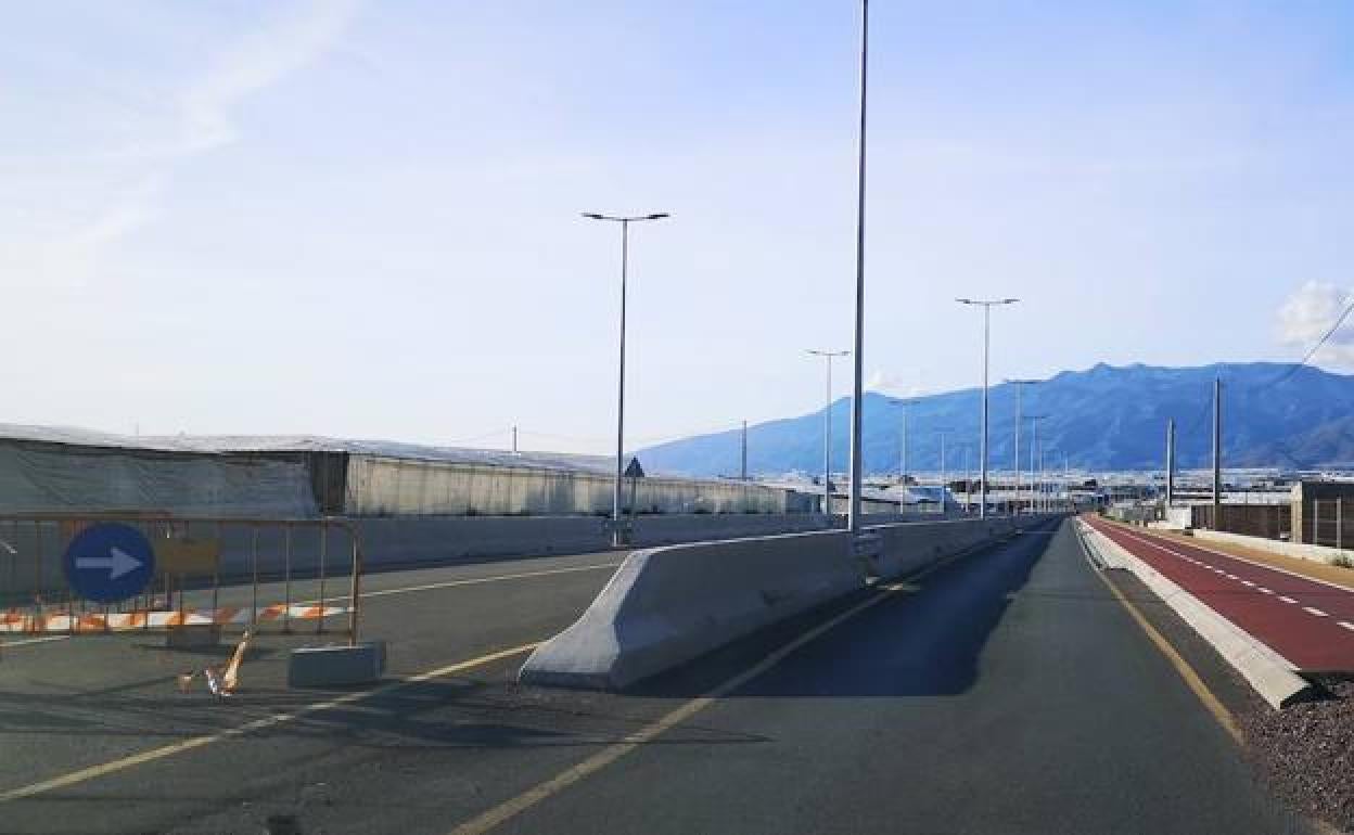 La conexión con el puente del Cañuelo, último paso para el enlace del cementerio con la Variante